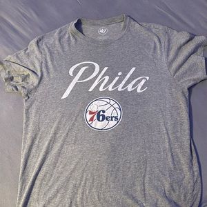 Men’s 76ers basketball t shirt